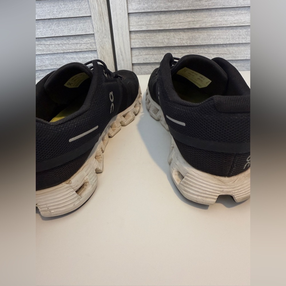On Cloud 5 Women’s Sneakers Size 8 - Picture 6 of 7